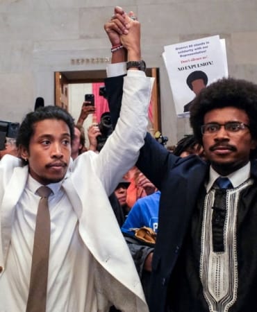 230407110131-justin-jones-justin-pearson-tennessee-house-expulsion-whats-next