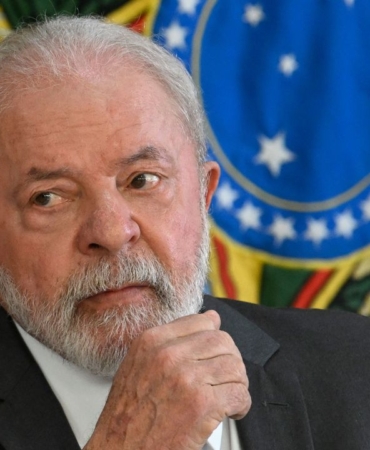 lula-040623