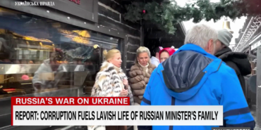 news-exp-svetlana-maniovich-timur-ivanov-fst-042501aseg2-cnni-world-00003329