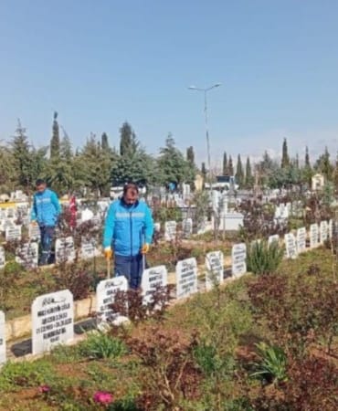 Adiyaman-Mezarliklarinda-Bayram-Oncesi-Kapsamli-Temizlik-Seferberligi-featured
