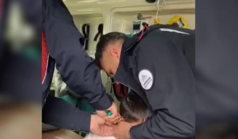 Adiyaman8217da-7-Yasindaki-Cocugun-Nefes-Kesen-Kurtarilma-Anlari-featured