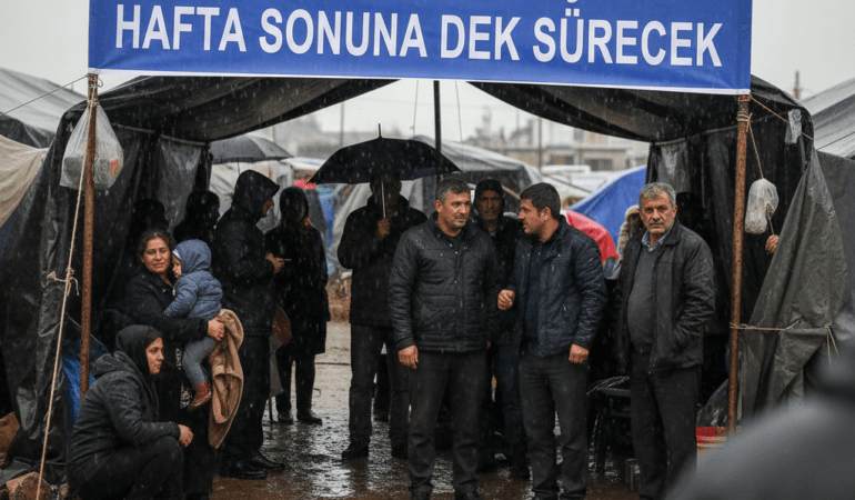 Adiyamanda-Yagislar-Hafta-Sonuna-Dek-Surecek-gemini