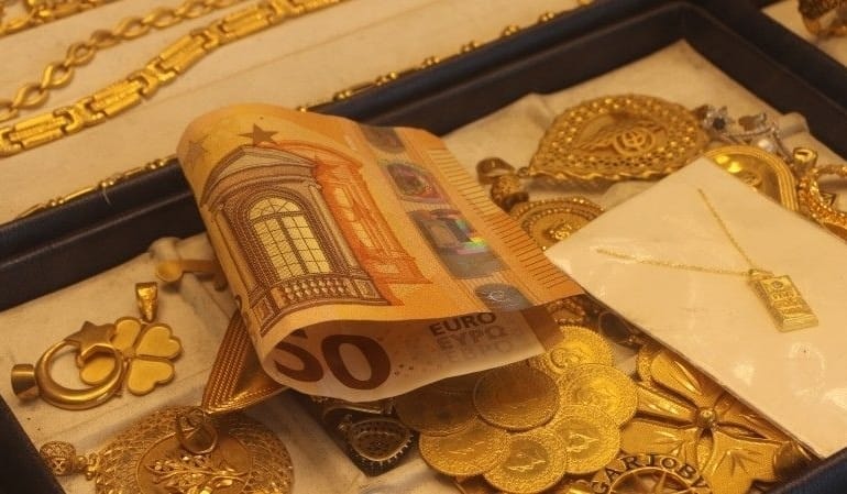 Altin-Gune-Dususle-Basladi-19-Mart-Fiyat-Guncellemeleri-featured