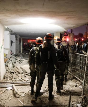 Arad8217da-Iran-Fuze-Saldirisi-78217si-Agir-64-Yarali-featured