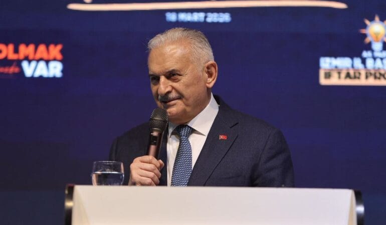 Binali-Yildirim-Erdogan-Milletimizi-Kaos-ve-Belirsizlikten-Koruyor-featured