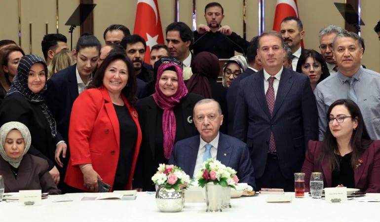 Cumhurbaskani-Erdogan8217dan-Egitim-ve-Canakkale-Mesajlari-featured