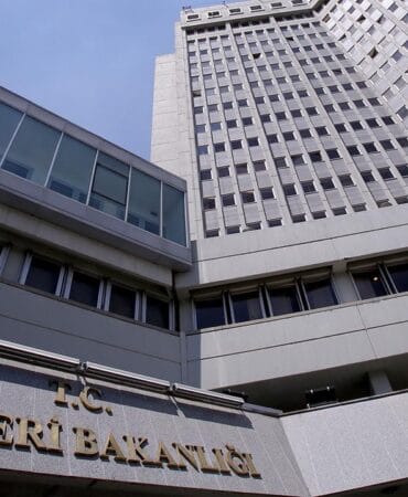 Disisleri8217nden-Israil8217in-Suriye-Saldirisina-Sert-Kinama-featured