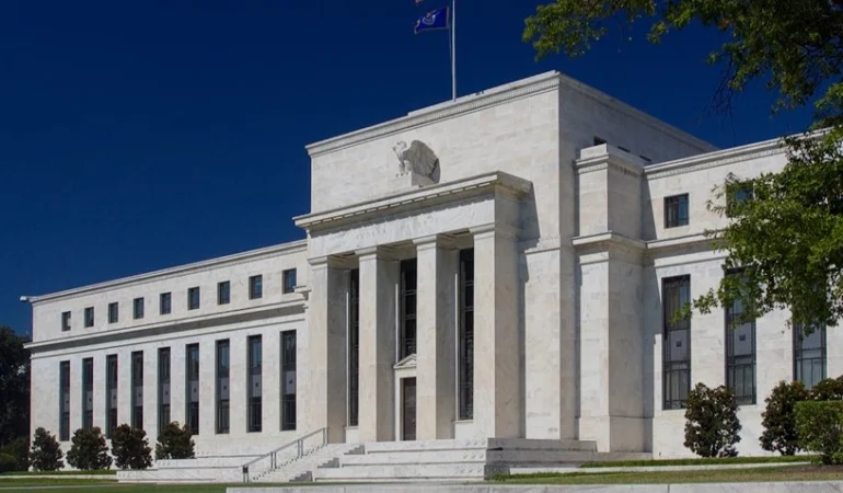 Fed-Faizi-Sabit-Tuttu-Powell-2-Enflasyon-Hedefini-Vurguladi-featured