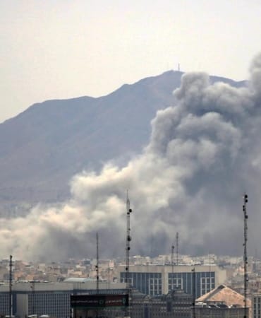 Iran8217da-ABD-Israil-Saldirisi-Biri-10-Gunluk-7-Cocuk-Hayatini-Kaybetti-featured