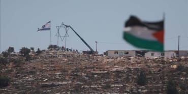 Isgal-Altindaki-Nablus8217ta-Kiz-Okuluna-Israil-Saldirisi-featured