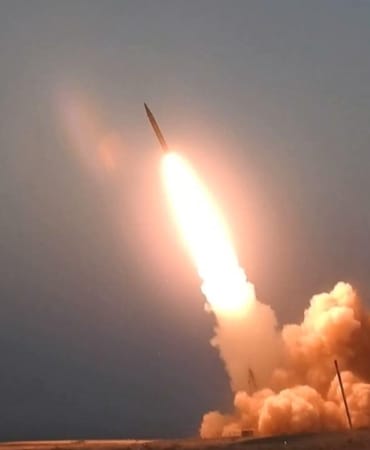 Israil-Ordusu-Iran-Uzerinde-Savas-Ucagimiza-Fuze-Atildi-featured