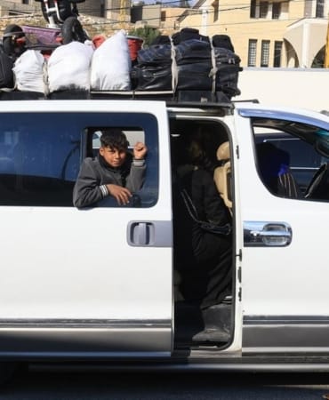 Israil8217in-Lubnan8217a-Saldirilari-Cocuklarin-Evsiz-ve-Okulsuz-Cilesi-featured