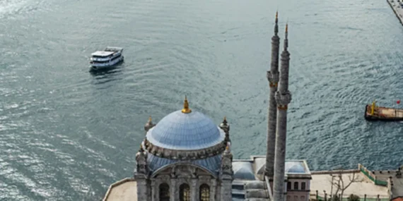 Kadikoy8217un-Cehresini-Yeniden-Tanimlayan-Sultan-Yadigari-Iskele-Camii-featured