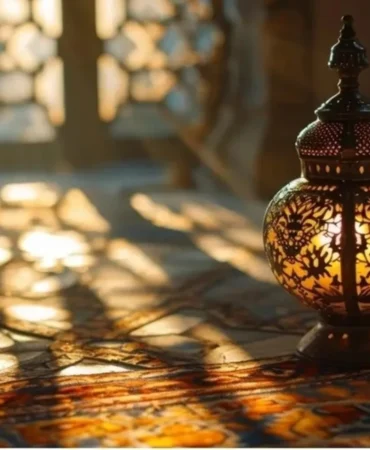 Ramazan8217a-Veda-ve-Bayram-Mubarek-Ayin-Sonu-Anlamli-Mesajlarla-Kutlaniyor-featured