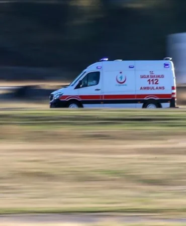 Tir-Soforu-Aracinin-Altinda-Cansiz-Halde-Bulundu-featured