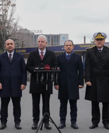 Vali-Gul-Ramazan-Bayrami-Oncesi-Istanbul-Trafik-Onlemlerini-Inceledi-featured