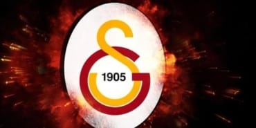 galatasaraya-yildiz-oyuncusundan-kotu-haber-kaburgasinda-kirik-var-5OTuxGtG.jpg