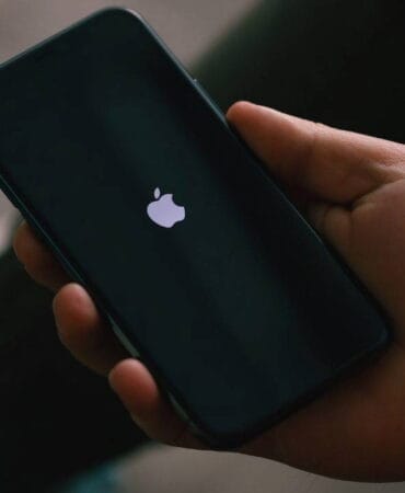 iPhone-Guncellemelerini-Ihmal-Edenleri-Bekleyen-Buyuk-Risk-featured