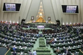 iran-meclisi-nptden-cekilmeyi-degerlendiriyor-aVGs1Hqz.jpg