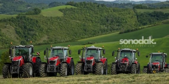 massey-ferguson-bursa-14-karacabey-tarim-fuarinda-ciftcilerle-bulusmaya-hazirlaniyor-wltxKynX.jpg
