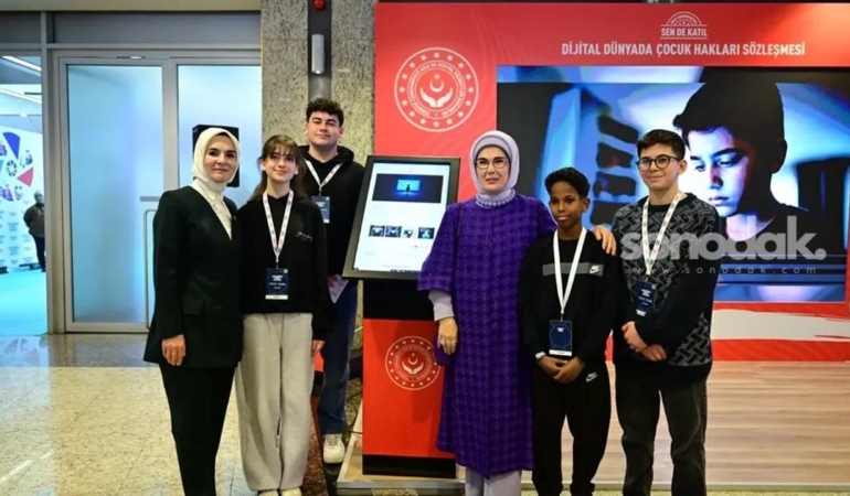 17-ulkeden-bakanlar-ankarada-bulusuyor-cocuklarin-dijital-guvenligi-masada-F54t2kF7.jpg