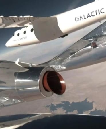 Virgin-Galactic-Uzay-Seyahatlerine-Yeniden-Basladi-Koltuk-Basina-750.000-Dolar-featured