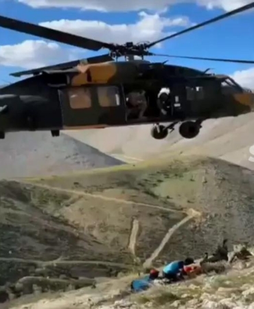 adiyamanda-daglik-toprakta-yaralanan-vatandas-helikopterle-kurtarildi-ZGTgktL2.jpg