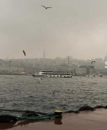 akomdan-istanbul-icin-kuvvetli-uyari-cumaya-kadar-surecek-5mkrDUlD.jpg