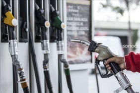 benzin-ve-motorin-zammi-iptal-edildi-xV35YNrr.jpg