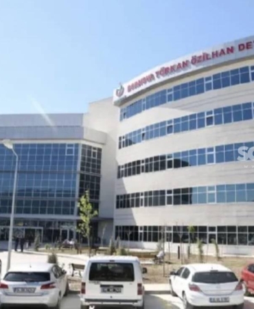 bornova-turkan-ozilhan-devlet-hastanesinde-neler-oluyor-IgmEKYFh.jpg