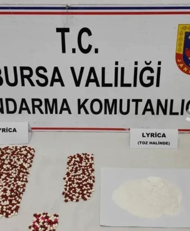 bursa-yenisehirde-sentetik-ecza-ele-gecirildi-fKjJqydF.jpg