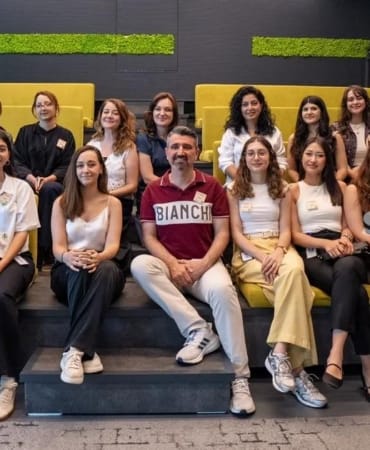 enerjisa-uretimin-womentum-programi-ile-81-ilden-gelecegin-kadin-liderleri-yetisiyor-r5WlIzKX.jpg