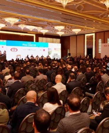 erdemir-bursada-sektorle-bir-araya-geldi-FGaNwAKk.jpg