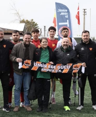 goztepeden-anlamli-etkinlik-emot-hastanesinden-ampute-sporculara-destek-GbLWg3Ii.jpg