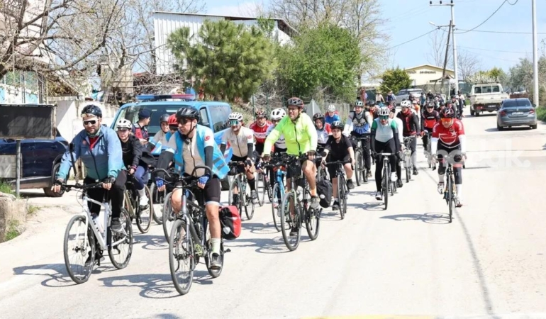 granfondo-bursa-oncesi-bisikletliler-niluferde-bulustu-VuYa8maW.jpg
