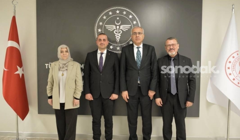hekim-birligi-sendikasi-yoneticileri-halk-sagligi-genel-muduru-oze-sorun-ve-talepleri-anlatti-YwicZ7gv.jpg