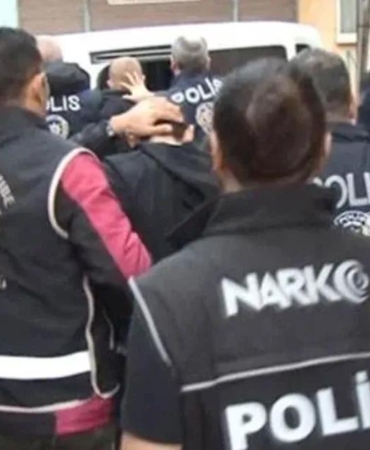 istanbulda-uyusturucu-sorusturmasinda-16-tutuklama-nOc93GqV.jpg