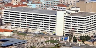 izmir-buyuksehirden-cankaya-otoparki-aciklamasi-hizmet-zarur-durduruldu-KtKjLjNz.jpg