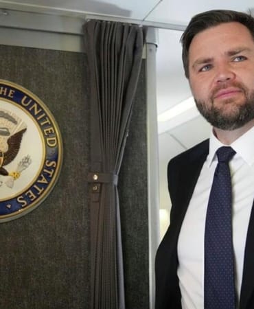 jd-vance-pakistana-gitmek-uzere-yola-cikti-trump-net-yonergeler-verdi-olumlu-gececegini-dusunuyoruz-RlT45Iit.jpg