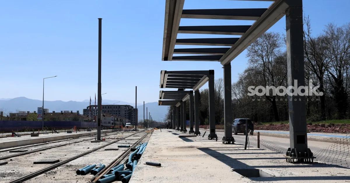 kartepe-tramvay-hattinda-duraklar-ortaya-cikti-hTwDnt4Y.jpg