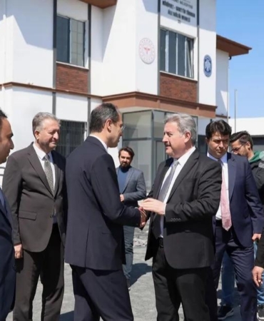 kayseri-melikgaziden-dis-hastanesi-mustusu-7JHenHea.jpg