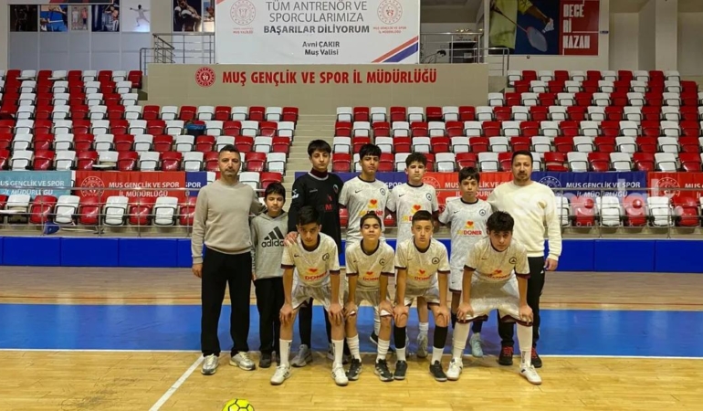 mardin-kasimiye-ortaokulu-futsal-grubu-musta-sampiyon-oldu-Kxxb4hXW.jpg