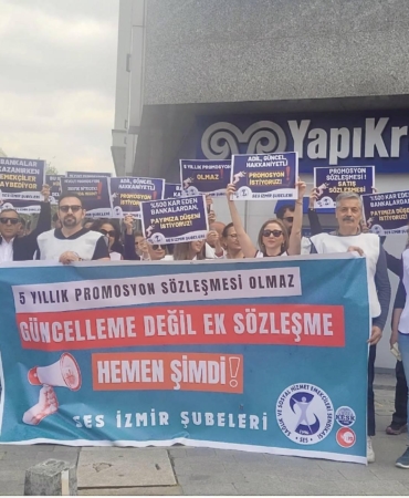 saglikcilar-banka-onunden-seslendi-promosyon-hakkimizi-istiyoruz-bpDA9zza.jpg