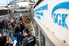 sgk-denetimleri-siklastirdi-245-bin-kisinin-emekliligi-iptal-edildi-ZFMTKhsx.jpg