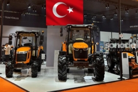 tafe-traktor-konya-tarim-fuarinda-yeni-serisiyle-gucunu-sergiledi-TJt7deDs.jpg