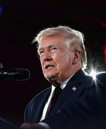 trumptan-irana-kufurlu-ve-allaha-hamdolsun-yazili-paylasim-KfppOPkB.jpg