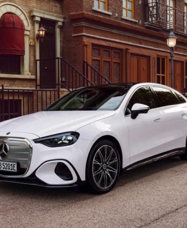 yeni-elektrikli-mercedes-c-serisi-tanitildi-762-km-menzil-4-saniyede-0-100-cfHDMLLU.jpg