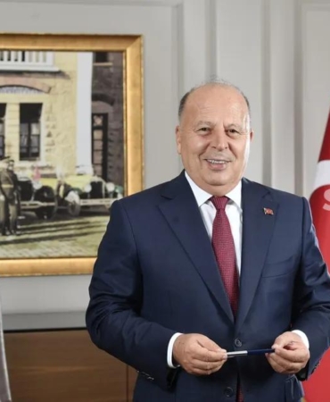 yuregirde-vazifeden-uzaklastirilan-demircalidan-sert-tepki-tUKSWqXy.jpg