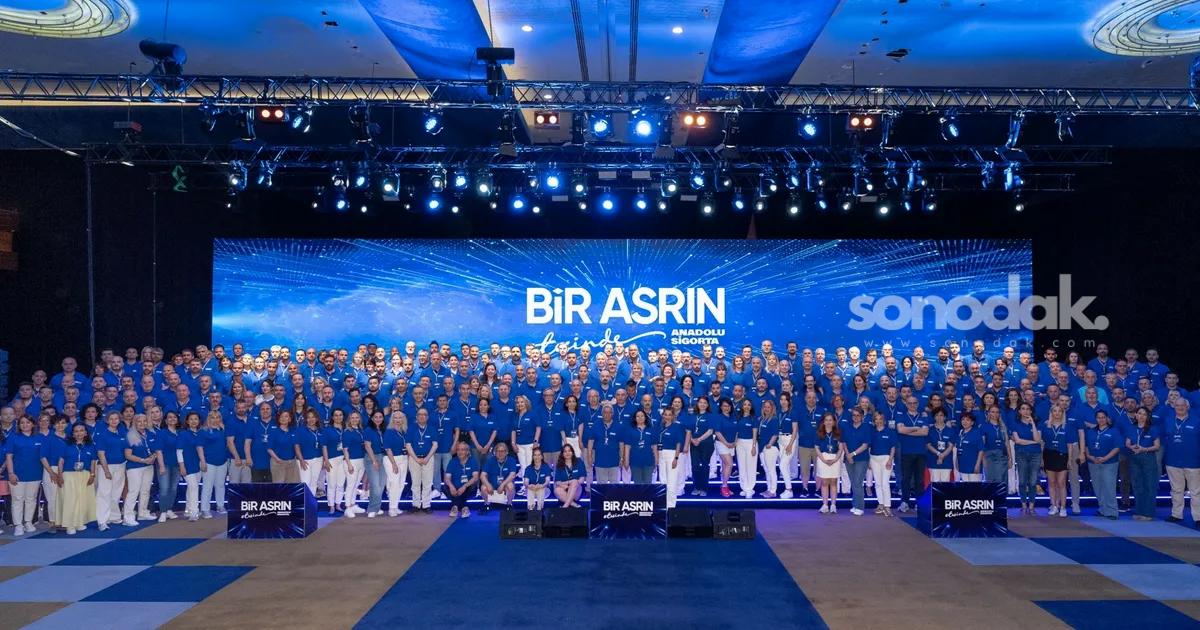 anadolu-sigorta-acenteleri-ve-turkiye-is-bankasi-mudurleriyle-kibrista-bulustu-dbT96Arp.jpg