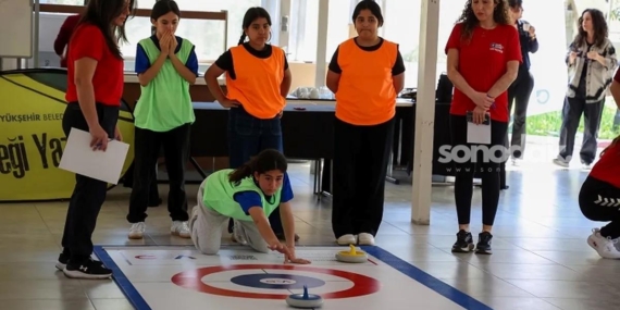 antalya-buyuksehirden-kiz-cocuklarina-spor-takviyesi-OidJluAC.jpg